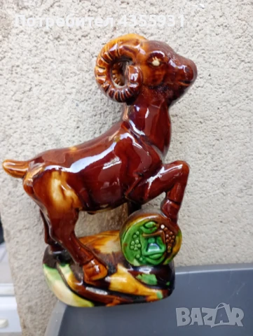 Овен стара фигурка старинна статуетка фигура