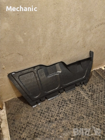 Кора под двигателя за Audi A3 8L, снимка 3 - Части - 51942192