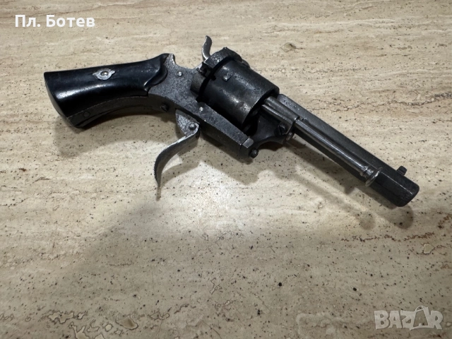 Стар револвер, пистолет, снимка 6 - Антикварни и старинни предмети - 51964843