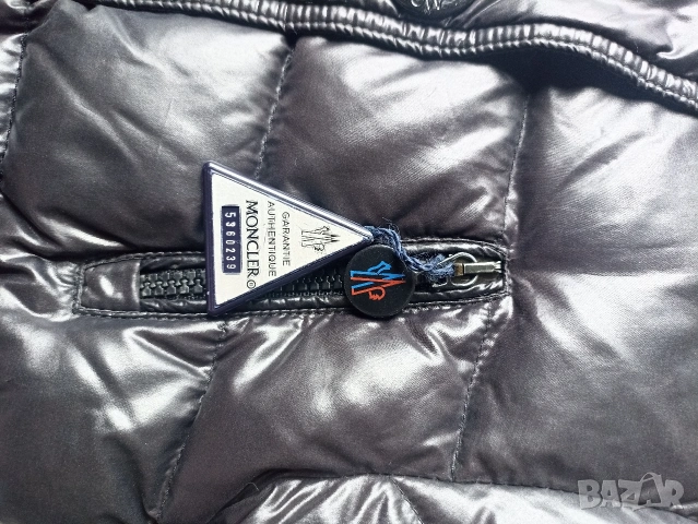 Детско яке Moncler, снимка 5 - Детски якета и елеци - 53125369