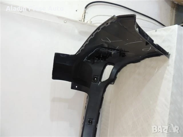 Задна броня Jeep Grand Cherokee година 2016-2019 код 1VQ65TRMAA-B , снимка 4 - Аксесоари и консумативи - 50472015