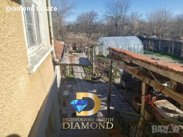 Двуетажна къща в село Върбица, общ. Димитровград, снимка 11 - Къщи - 53227281