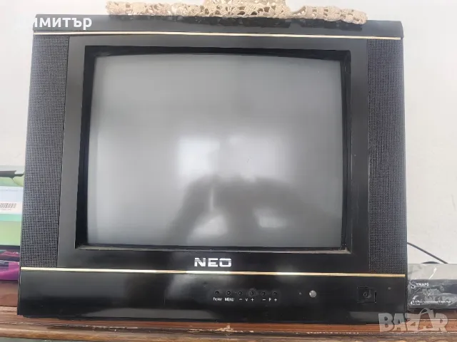 Телевизорче 14 инча 