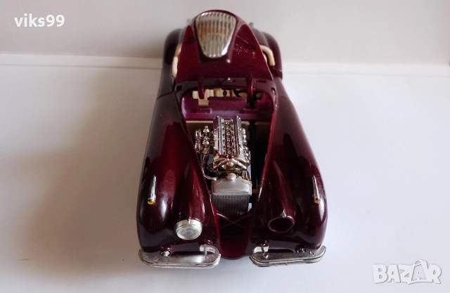 Bburago Jaguar XK 120 Roadster 1951 - Мащаб 1:24, снимка 9 - Колекции - 51441988