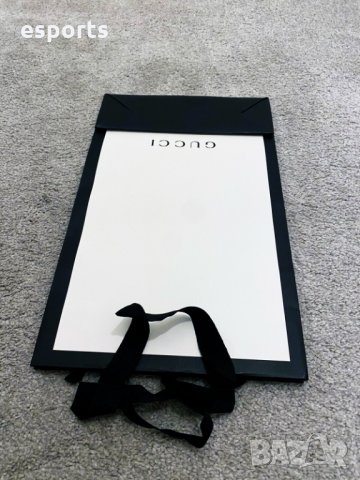 Автентична бутикова Gucci подаръчна торба gift bag 38x23cm, снимка 2 - Други - 35803825