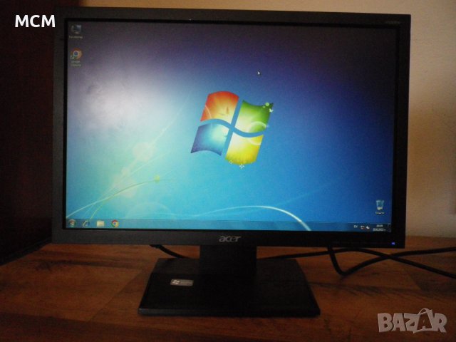Качествен монитор Acer V193W, снимка 3 - Монитори - 42007580