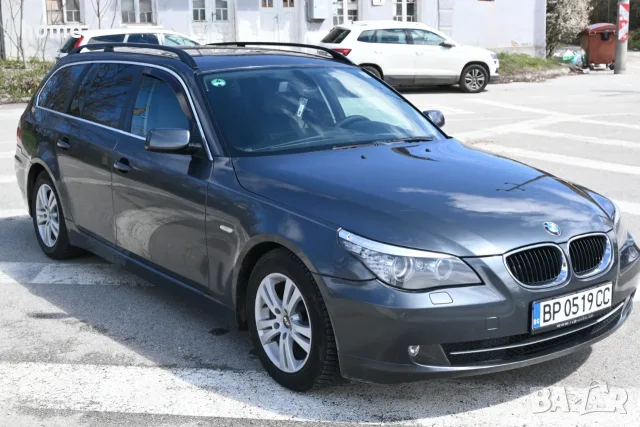 BMW 520 D Facelift LCI, снимка 3 - Автомобили и джипове - 56375242