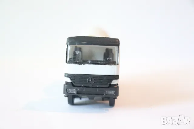 KIBRI H0 1/87 КАМИОН MERCEDES BENZ ACTROS БЕТОНОВОЗ МОДЕЛ, снимка 2 - Колекции - 50229313