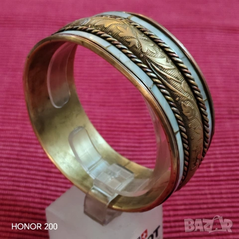 Месингова гривна със седеф. , снимка 3 - Гривни - 53660420