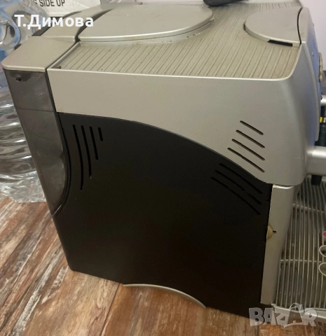 Кафе автомат Saeco Incanto, снимка 3 - Обзавеждане за заведение - 52805861