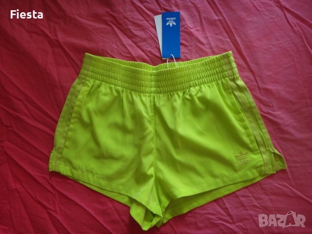 Adidas нови, оригинални, къси, спортни панталони Адидас в жълто-зелен неонов цвят, снимка 6 - Къси панталони и бермуди - 41331667