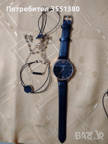 Чисто нови-дамски часовник+5 броя златисти гривни -общо всичко за 12лв., снимка 2 - Дамски - 39564997