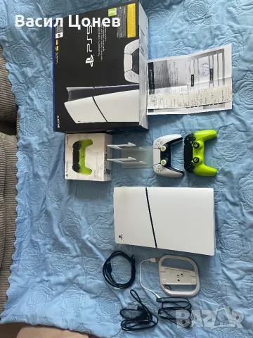 Продавам PlayStation 5 Slim Digital Edition – пълен комплект