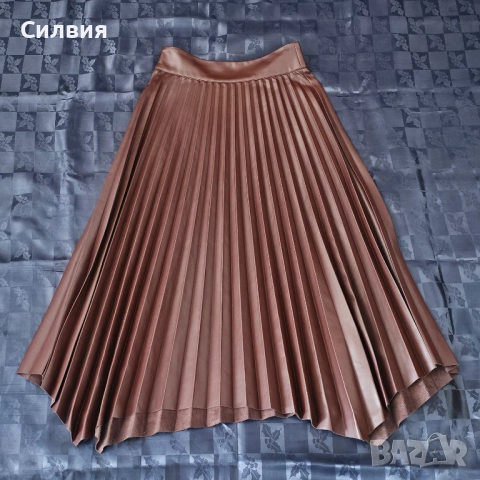Тъмночервена (бордо) дълга плисирана кожена пола "Zara", размер М, снимка 2 - Поли - 52409439