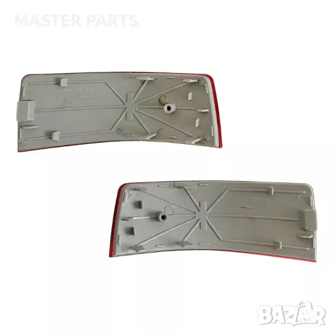 Рефлектор (светлоотразител) за задна броня Mercedes GLK X204 2010 г. - 2015 г .  Оригинален номер : , снимка 5 - Части - 48433980