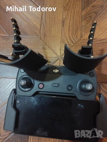 Дрон Dji Spark с дистанционно , снимка 4 - Дронове и аксесоари - 53643226