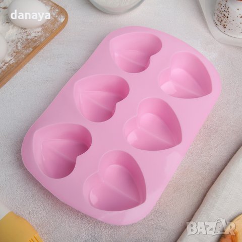 2417 Силиконова форма за печене Полуразполовени сърца, снимка 4 - Форми - 34125548