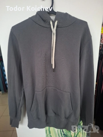 продавам мъжки блузи и суичъри работя с еконт и спееди