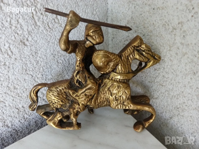 Бронзова фигура,конник,войник,аскер,бронз,ездач