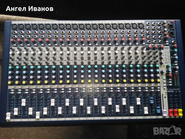 Soundcraft 20 канала, снимка 1
