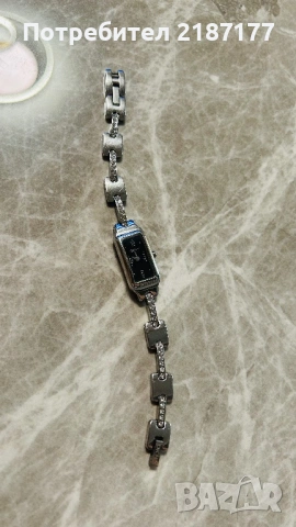 Дамски часовник 