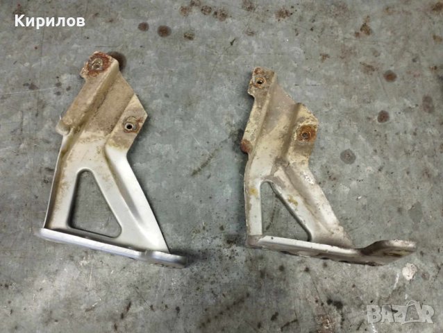 Държач преден калник за Шкода Октавия 1, снимка 2 - Части - 44422669