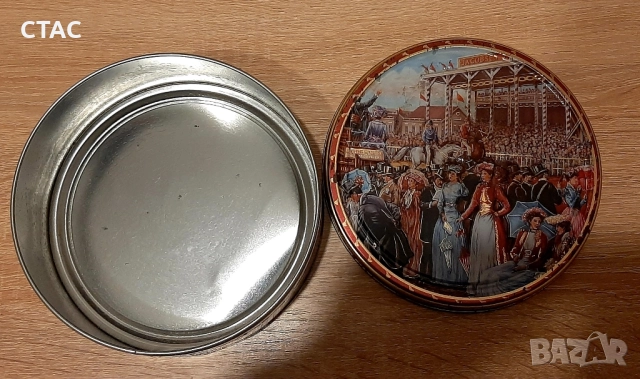 Колекционерски кутии,за38лв и Две шишета от уиски, снимка 7 - Антикварни и старинни предмети - 49658362