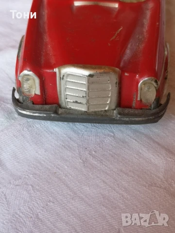 Ламаринена стара играчка Мерцедес с механизъм