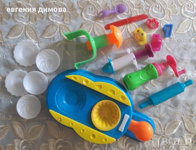 Комплект за игра с пластелин 