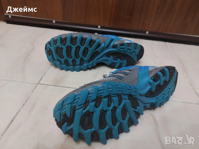 Маратонки Adidas 41,1/3, снимка 12 - Маратонки - 53742900