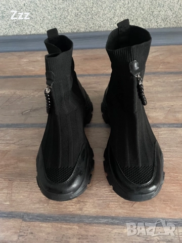 Дамски обувки боти, снимка 4 - Дамски ежедневни обувки - 51856906