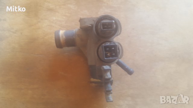 Фланец Воден С Датчици За Фолксваге Пасат Б3 - Б4 1.8Ми / VW Passat B3 - B4 1.8Mi