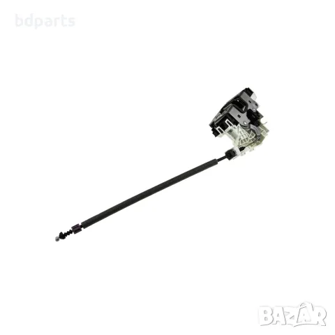Брава за предна лява врата, Mercedes-Benz W204, W212, X204, снимка 2 - Части - 56143840
