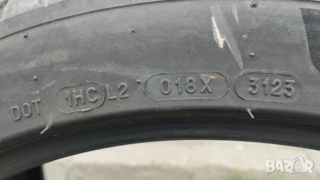 255 40 20 4броя и 235 65 16 C за Спринтер Крафтер 9мм грайфер  , снимка 8 - Гуми и джанти - 51594360