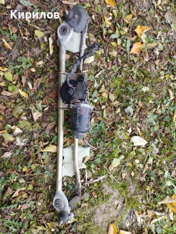 Механизъм с моторче  на чистачките за SAAB 9-3 Хечбек 2.2 TiD 115 K.C., снимка 3 - Части - 42676922