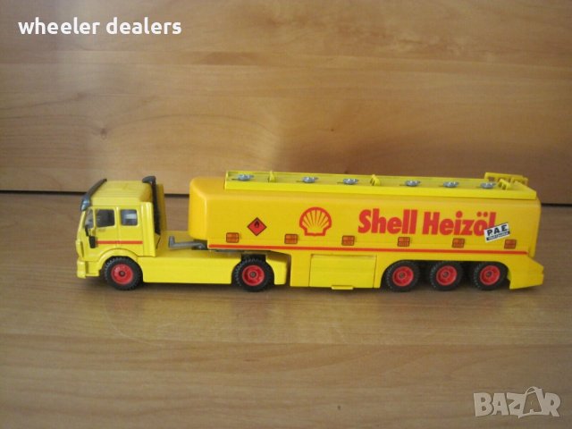 Метална количка-ТИР цистерна Mercedes-Benz Shell Siku 1:55, снимка 2 - Колекции - 39375912