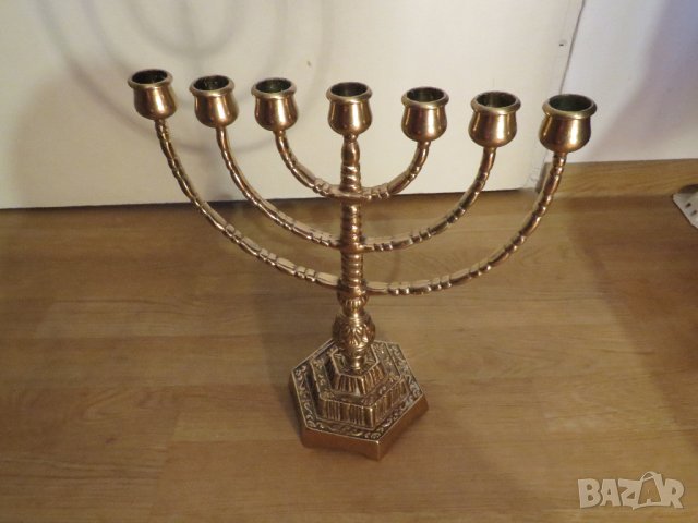Голям бронзов свещник МЕНОРА  31 х 27см. - еврейски седемсвещник - внос от Израел, Йерусалим,, снимка 1 - Антикварни и старинни предмети - 41286579
