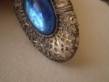 брошка Чешко стъкло с цвят синьо и филигранн 1920г , снимка 8