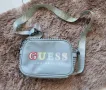 Guess малка чанта с дълга дръжка , снимка 1