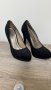 Черни велурени токчета,номер 38, снимка 1 - Дамски елегантни обувки - 41582213