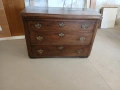 Антично дървен скрин с четири чекмеджета., снимка 1