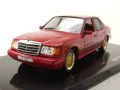 Mercedes-Benz 300E W124 1984 - мащаб 1:43 на IXO models моделът е нов в PVC дисплей-кейс, снимка 1