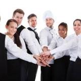 Хотелски персонал за комплекси в Италия